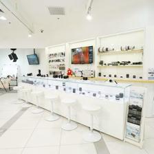 索尼直營店體驗顧問 在科技前沿，連接人與創新